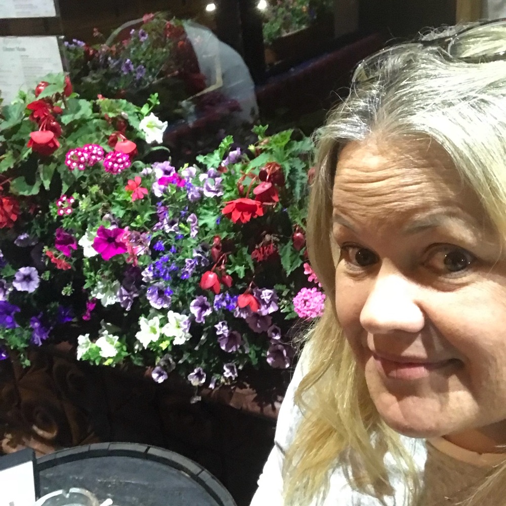 Meet your Posher, Andrea